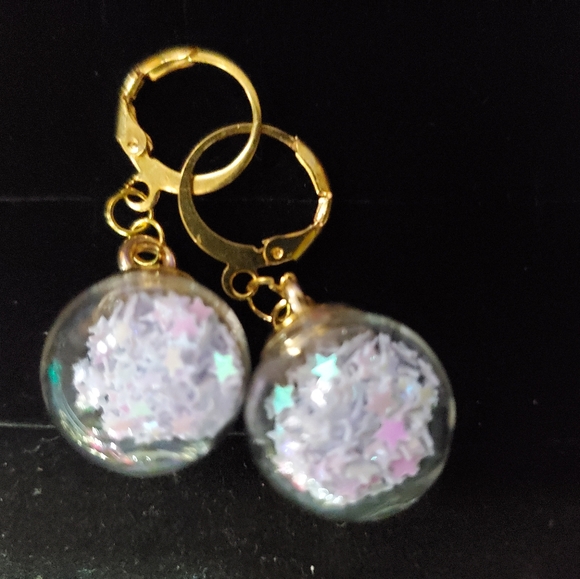 Earrings - Picture 3 of 6